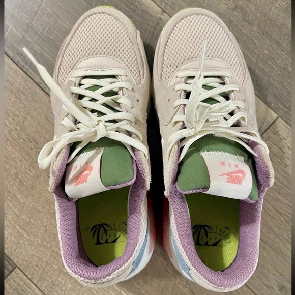 BNWOT Nike Air Max Women’s Brand New - Picture 3 of 6